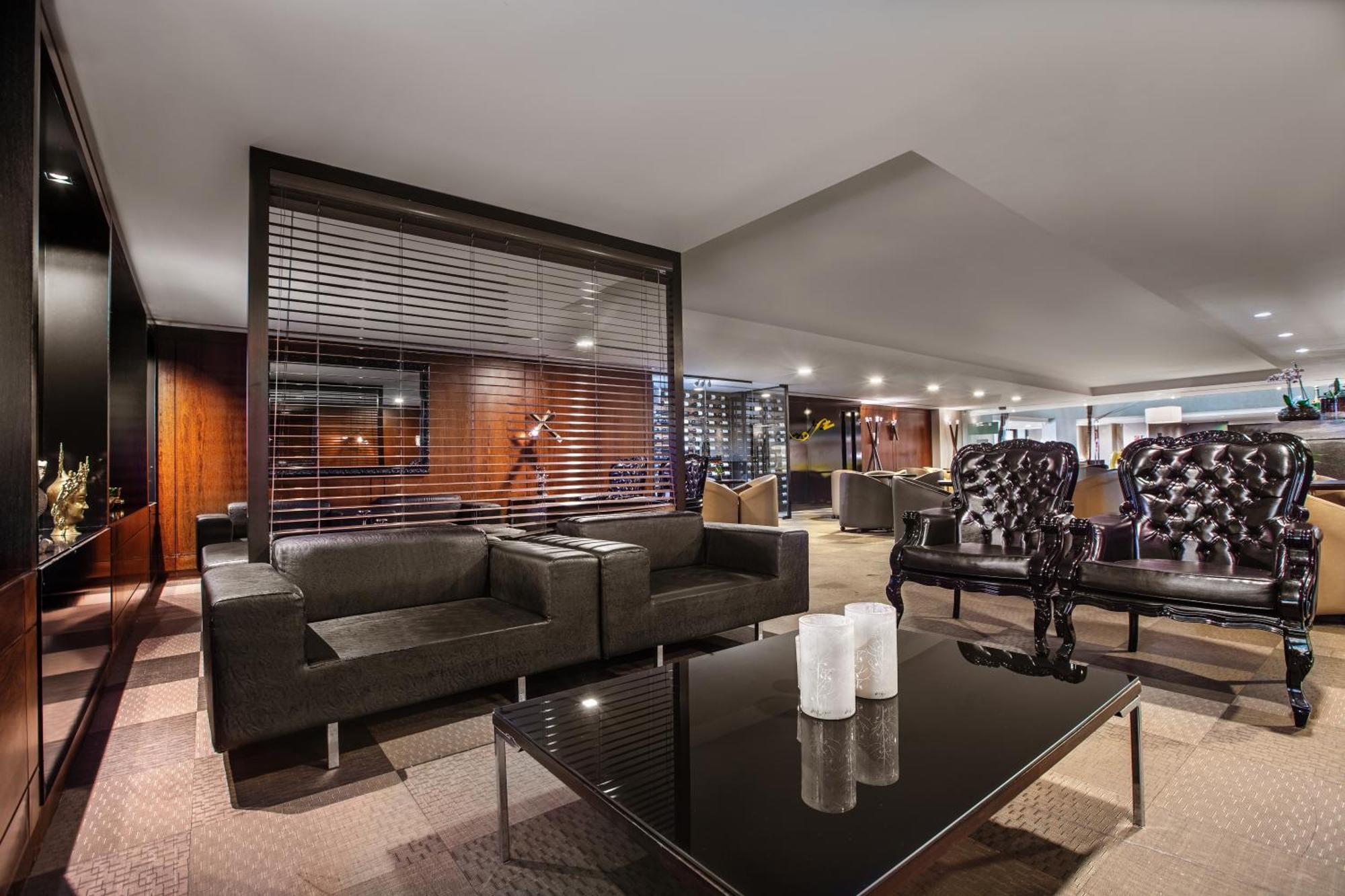 Melia Brasil 21 Hotel Brasília Buitenkant foto The Club lounge at Singapore Changi Airport